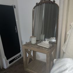 Set Of 2 Gold Mirrors