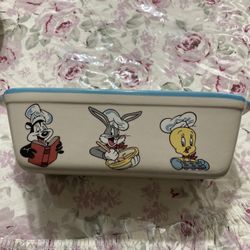1995 Looney Tunes Ceramic Baking Dish