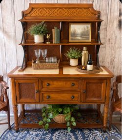 Broyhill Buffet | Server w/ Open Hutch
