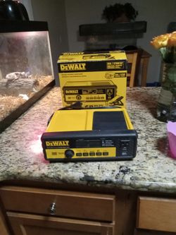 Dewalt Battery Charger