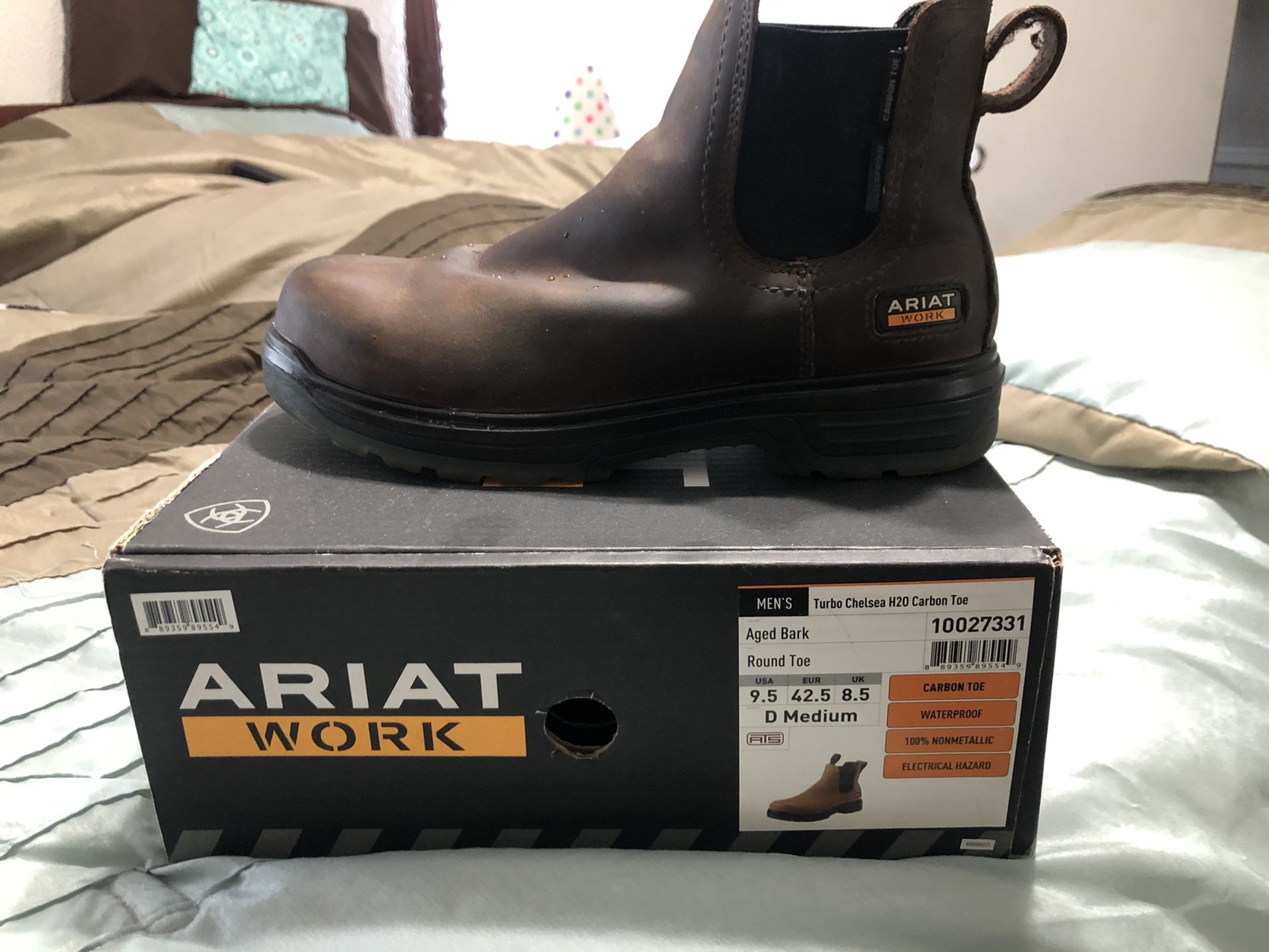 Ariat