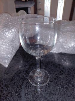 Set Of 4 Wine Glasses