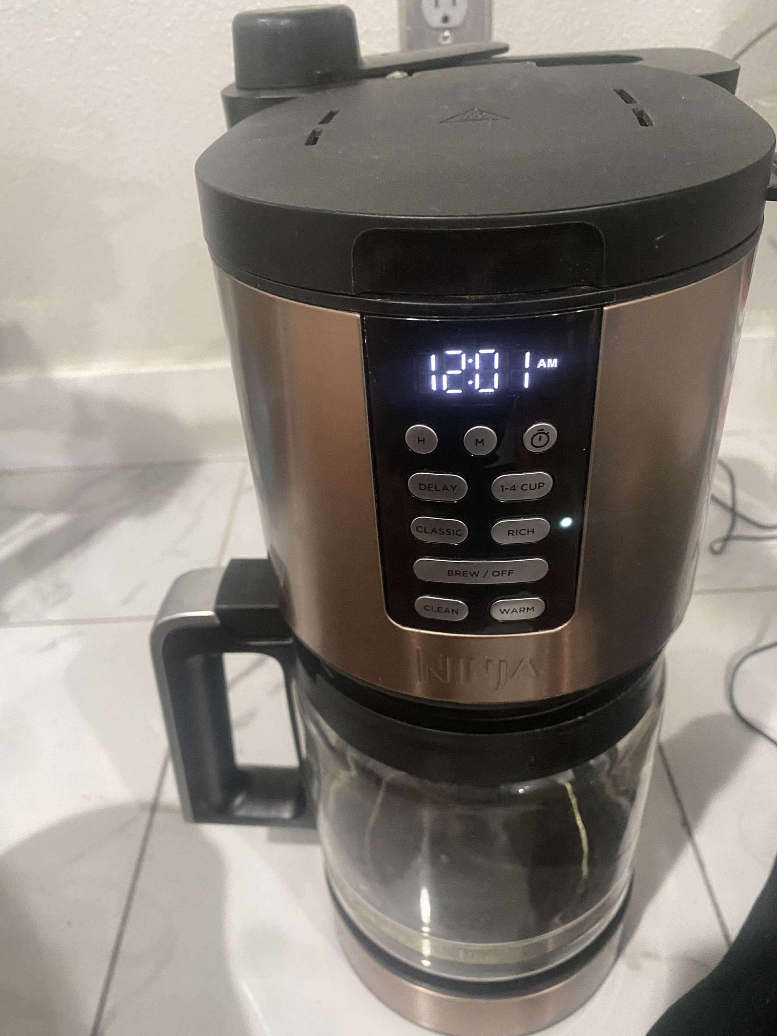 Ninja - Programmable XL - 14-Cup Coffee Maker PRO - Glass Carafe - DCM201