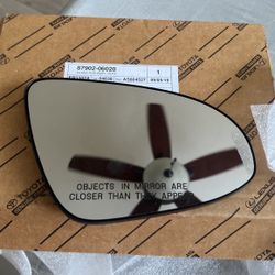 Toyota Mirror