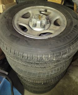 Chevy Wheels 16inch Steel With All Four Caps - 6 Lugs 225 75 16 Good Conditions $210 OBO