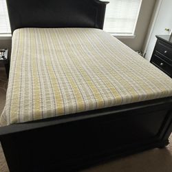 All Black Queen bed w/ dresser Mirror and Tall Dresser