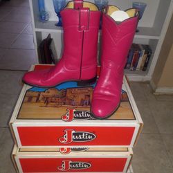 Justin Woman's Leather Roper Boots