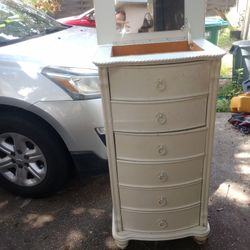 6 Drawer Dresser 100% Wood 