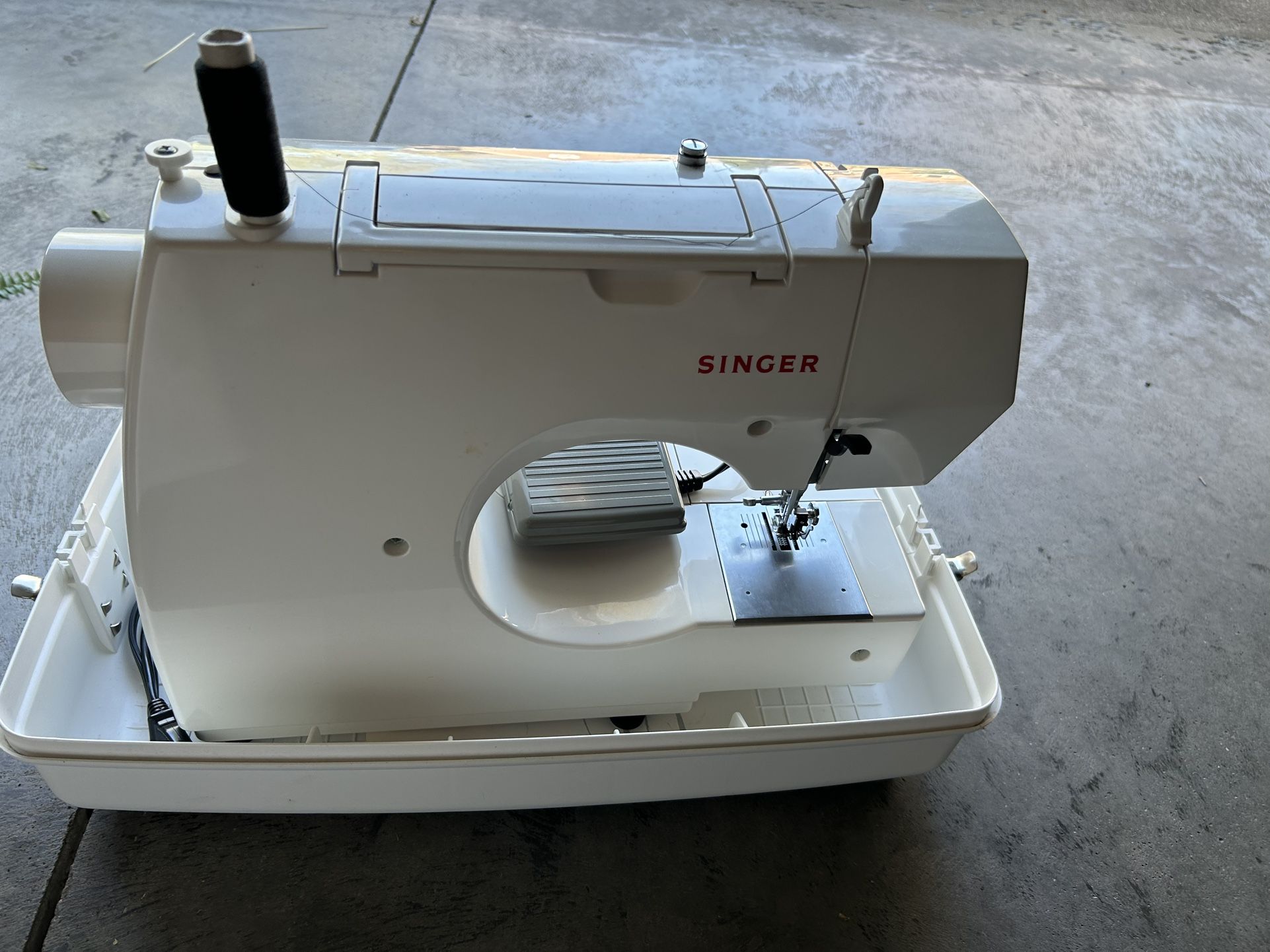 Sewing Machine 