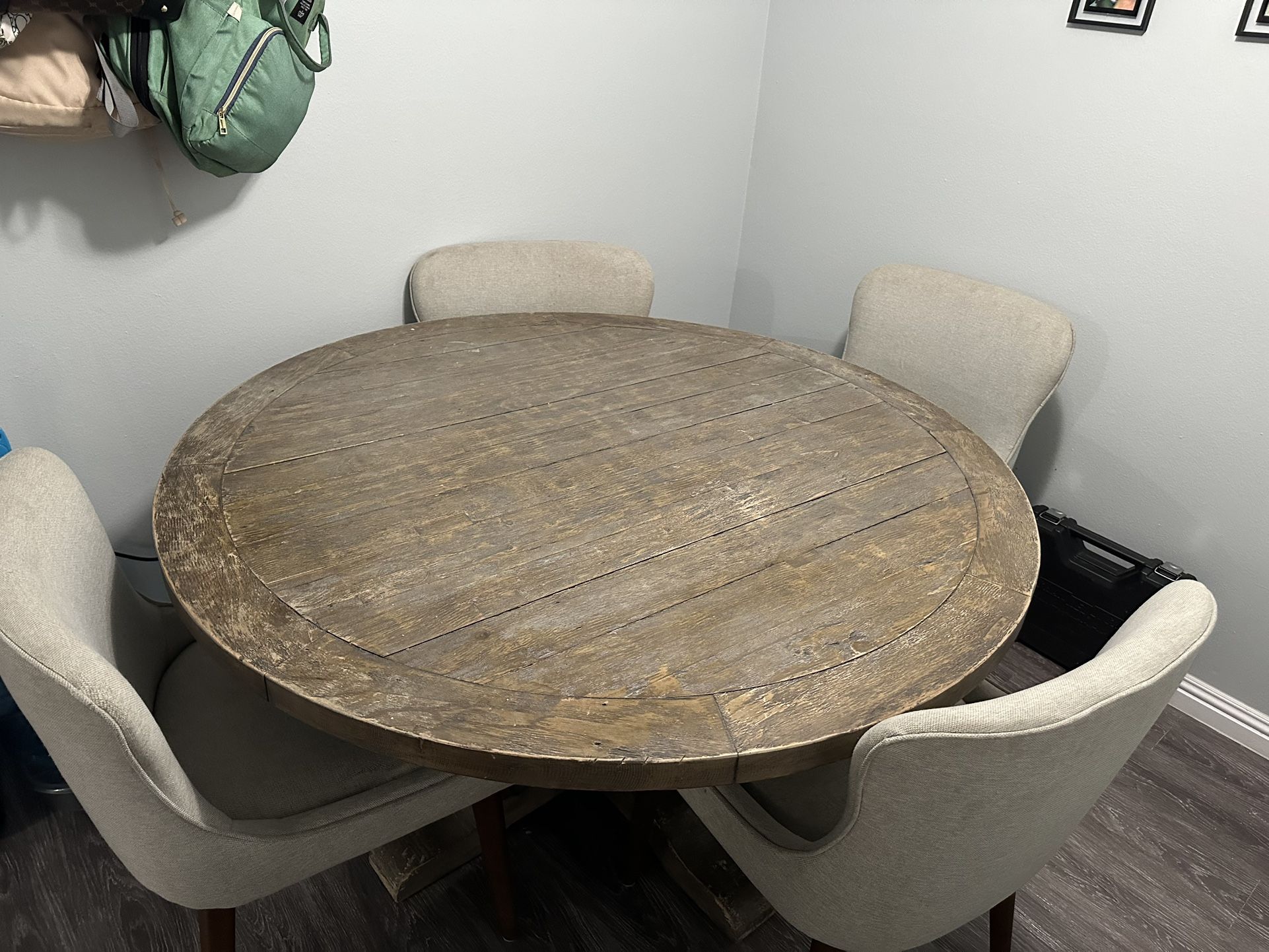 kitchen table with 4 chairs