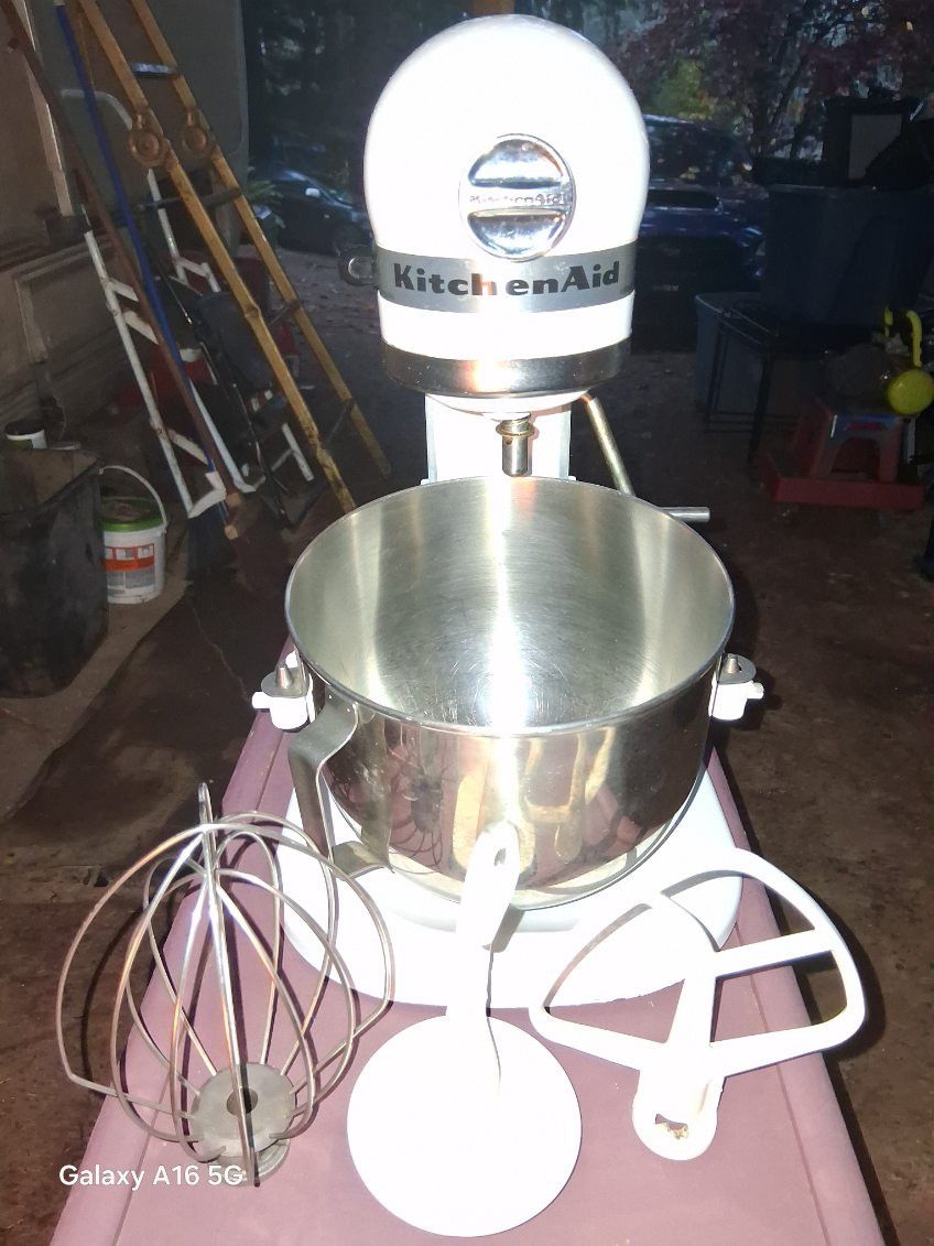 Kitchen Aid Mixer