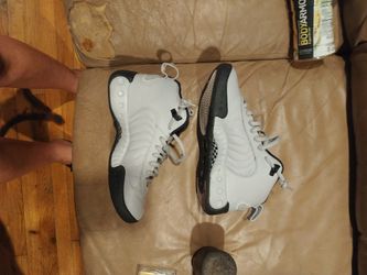 Jordans Size 4 1/2 Youths