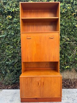 Vintage G-Plan Fresco Wall Unit/Hutch/Liquor Bar/ Cabinet