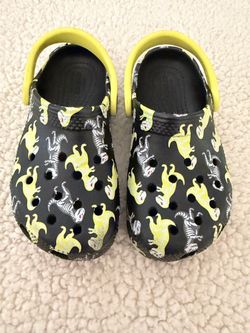 Crocs Kids Dinosaur Print Clogs Size 10