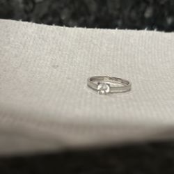 14k White Gold Ring