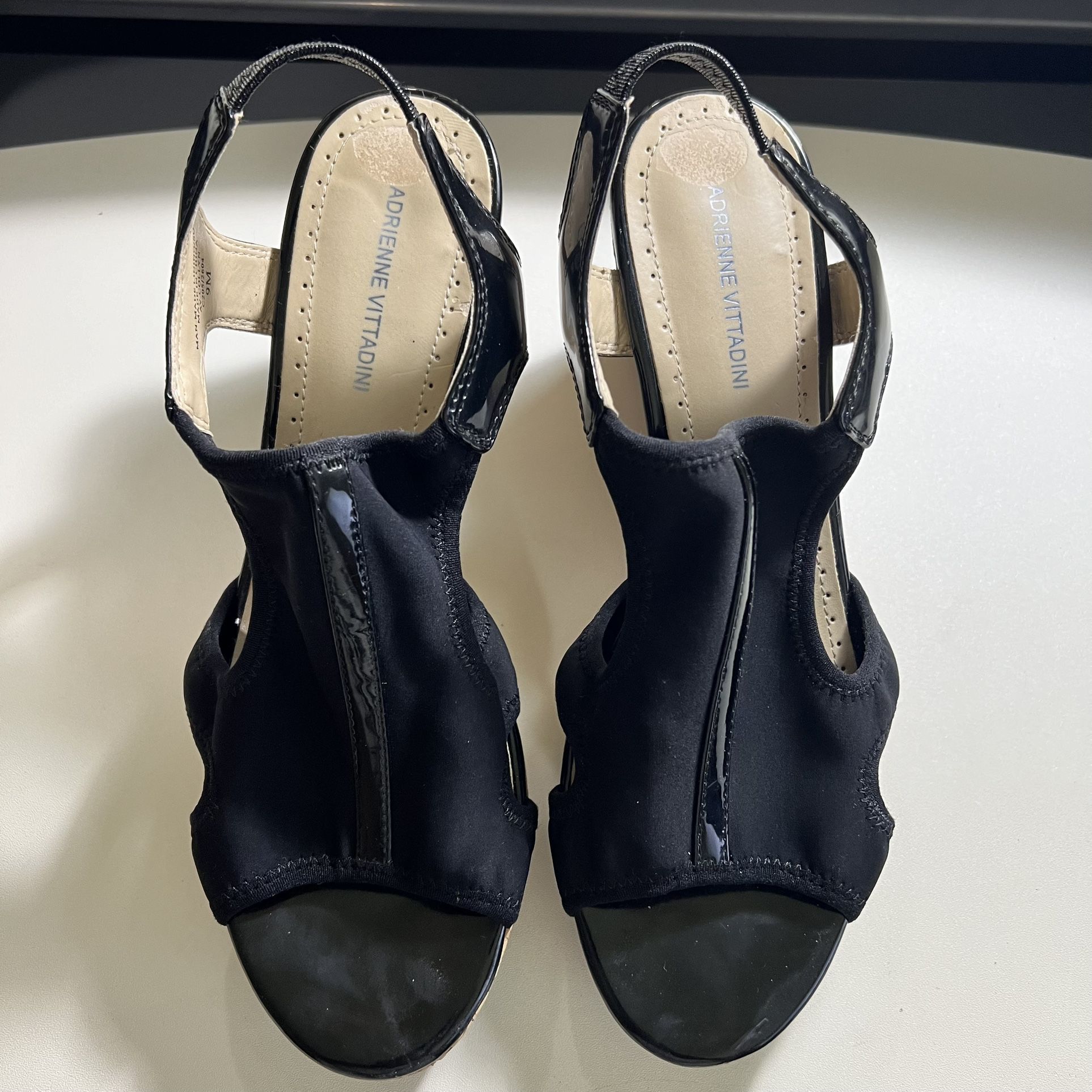 Adrienne Vittadini Black  Fabric Wedge Heels Sz 9