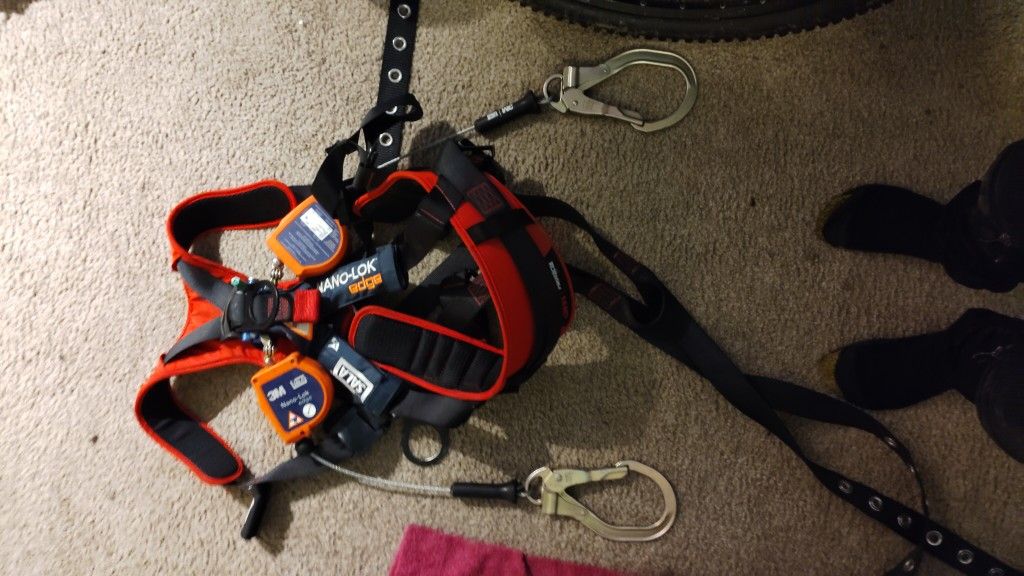 Double 3M Fall Protection With Brand new Never Used Harness>2