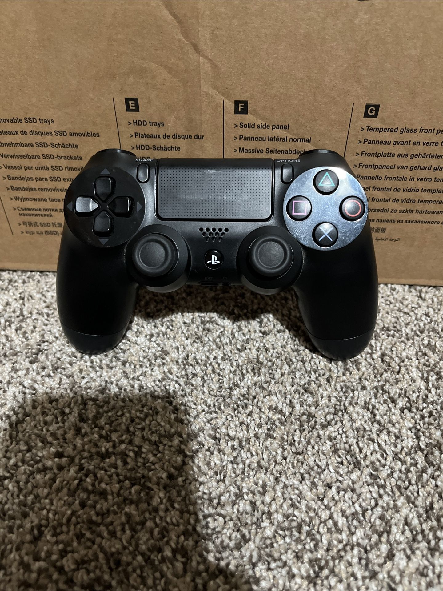 PS4 Controller Black(PARTS ONLY) for Sale in Fresno, CA -