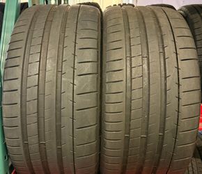 245 35 19 Michelin 2324