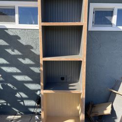Free Bookshelf For Woodworking Project 