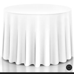 10 Piece 120in White Round Tablecloths new! 