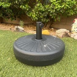 48.5LBS Water Filled Umbrella Base Stand Color: Black 