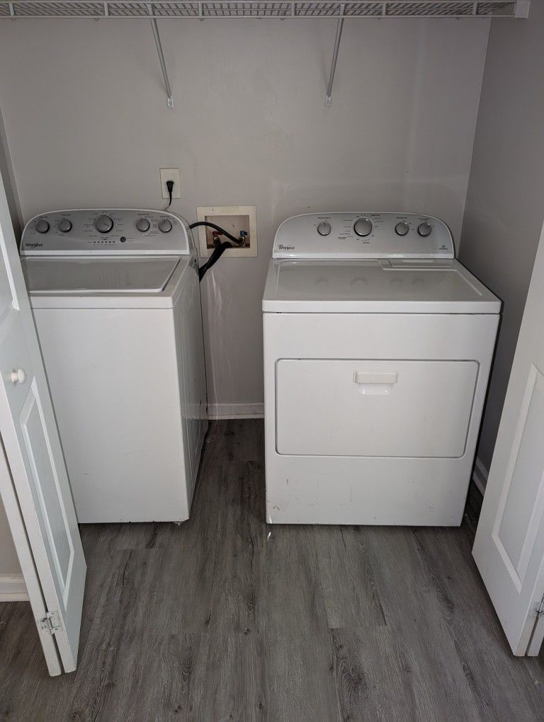 Whirlpool Washer And Dryer