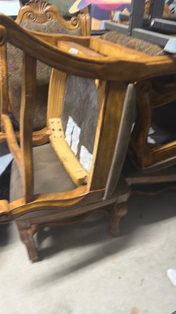 dining room chairs
