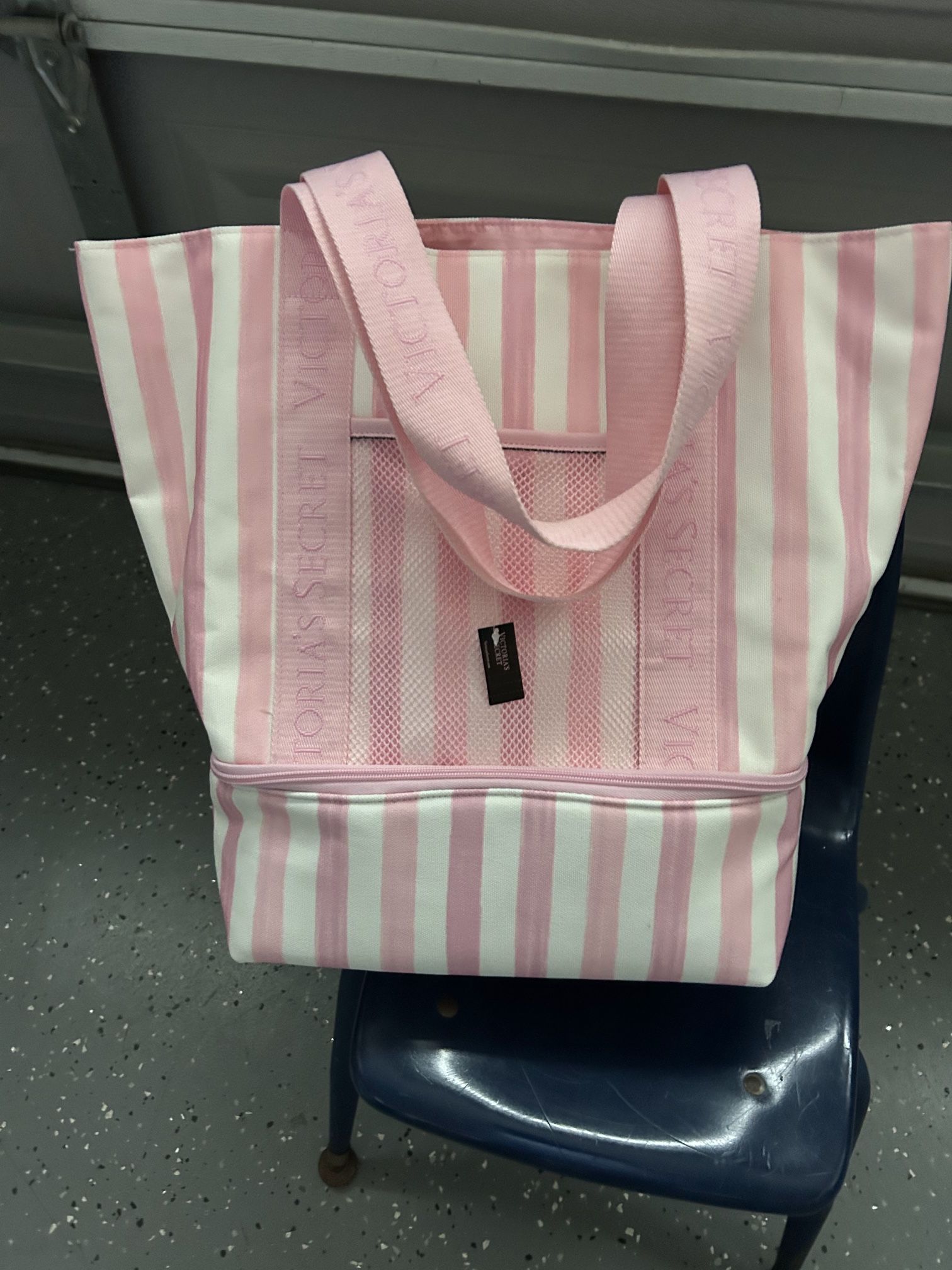 Victoria’s Secret COOLER Bag Tote Iconic Pink White Striped Beach Bag Tote NEW