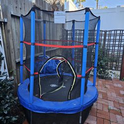 Child's trampoline