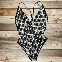 Fendi swimsuits🔥 Size L