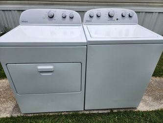 Whirlpool Washer and Dryer (Delivery For $50 Within 20 Miles)