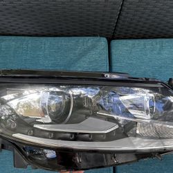 Volkswagen CC Right Passenger Side Headlight Luz Derecha Pasajero 2013 2014 2015 2016 2017