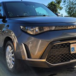 2023 KIA Soul LX 1 Owner Clean Title