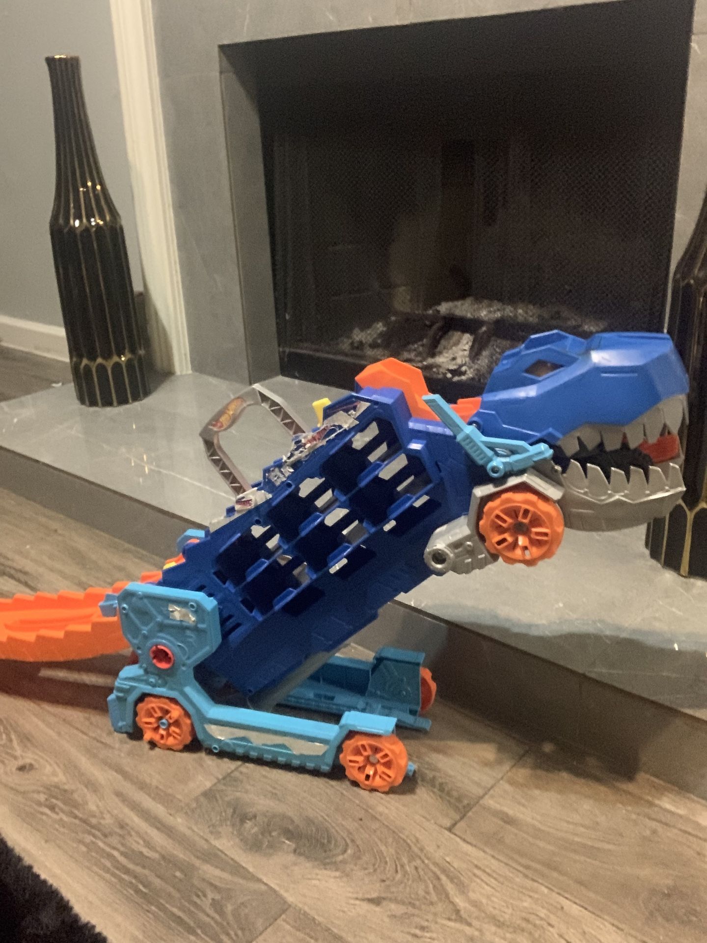 epic dino hot wheels trailer truck