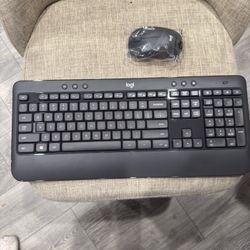 Logitech Keyboard
