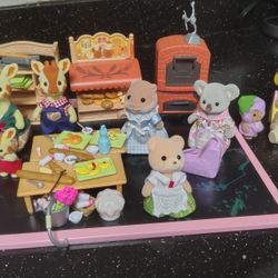 Huge Calico Critters / Sylvanian Families Lot - Giraffes, Koalas & Bakery Set