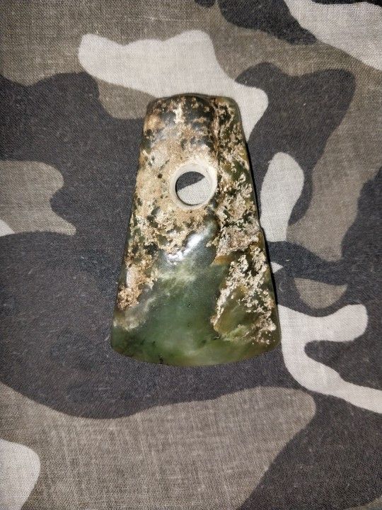 Hetian Nephrite Jade Pendant