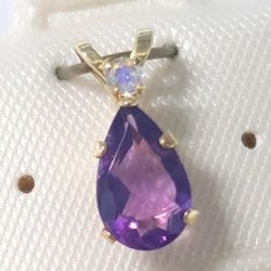 10k Gold Amethyst Pendant