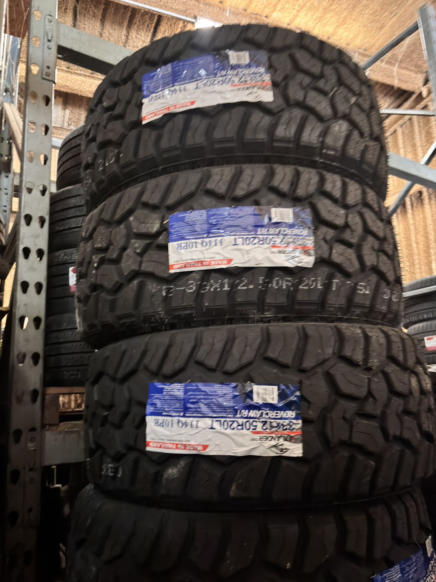 33 12x50 20 Atlander R/T