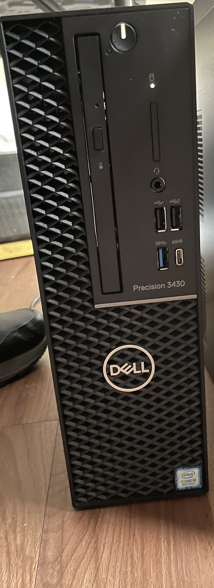 Dell Optiplex 3430 With AMD graphics