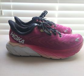 Hoka Women's Arahi 6 Running Shoes Size 8.5