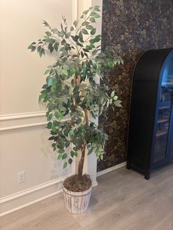Large Artificial Ficus Tree with Pot