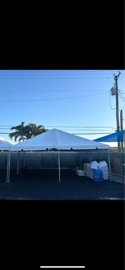 Brand new 20X20 commercial tent