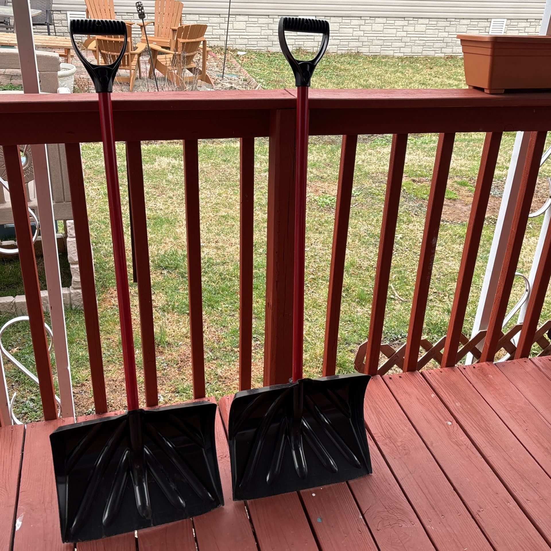 Snow Shovels