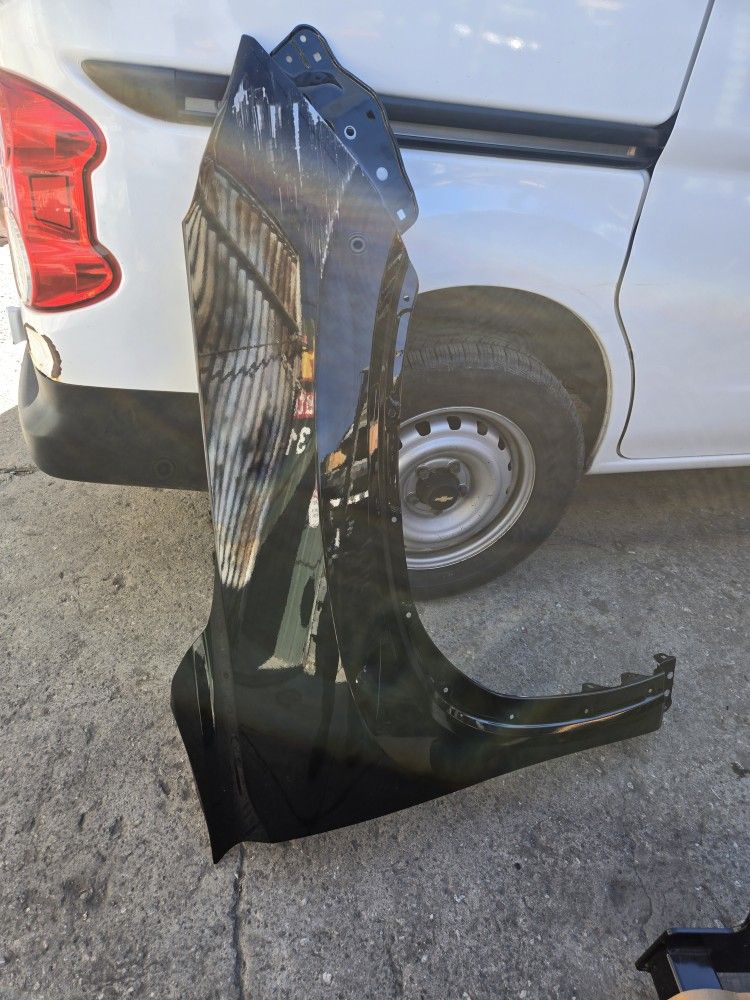 2025 Toyota Grand Highlander Driver Side Fender