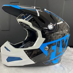 Fly Racing 2022 Youth Formula Carbon Vector Helmet