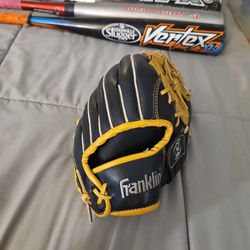 RHT Franklin Baseball Glove