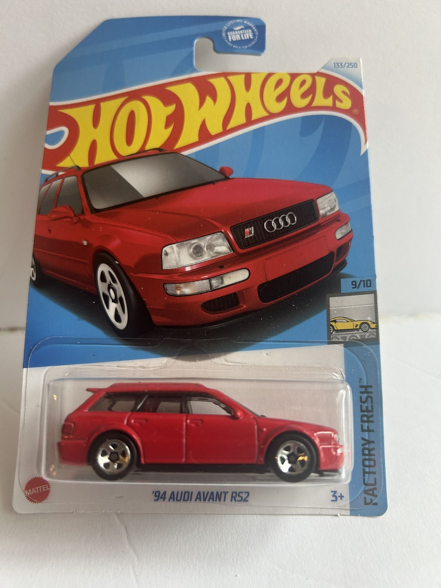 hotwheels ‘94 Audi Avant RS2