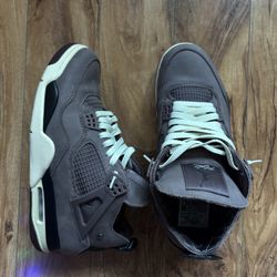 Jordan 4 Maniere - Violet Ore - Size 11 